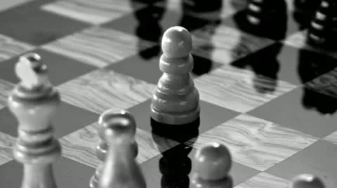 Open Game  Queens pawn to e4 B&amp;W Stockbeeldmateriaal 10836132