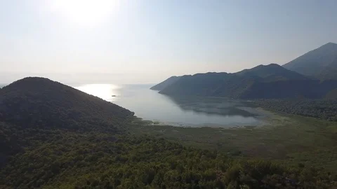 Open lake in the fly Video stock 77597543