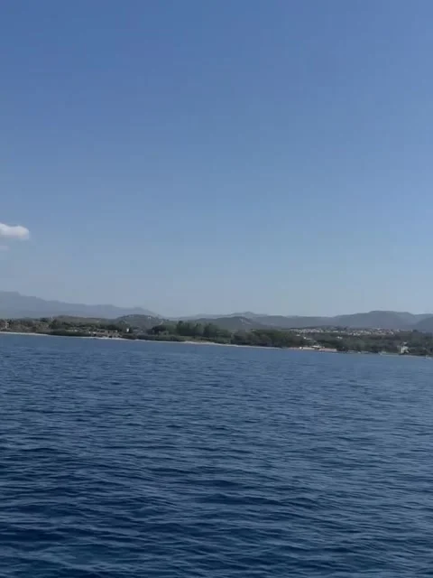 Open Ocean View from a Speedboat 库存影片 341317713