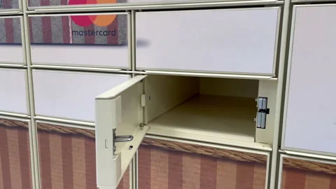 Open pick point of "Halva" network of postal terminals, parcels delivery Stock Footage 170250527