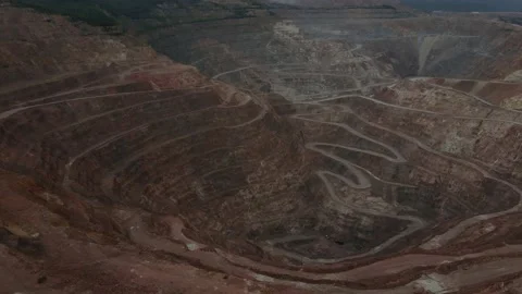 Open pit iron ore quarry. Video stock 149137754