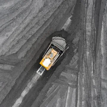 Open pit mine, breed sorting, mining coal, extractive industry 写真素材