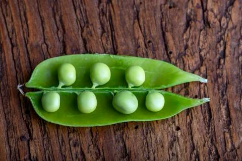 Open raw pea Stock Photos
