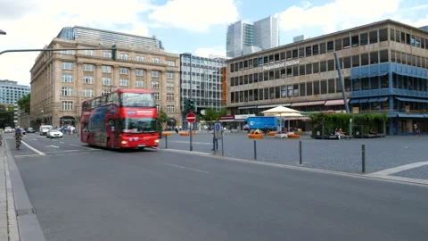 Open-top double-decker sightseeing bus in the city of Frankfurt Video stock 135426544