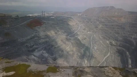 Opencast Mining Quarry for the Extraction of Ironstone Magnetite Ores 스톡 동영상 171257610