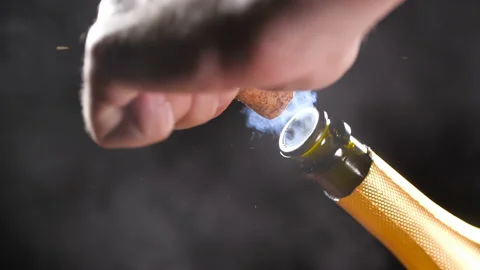 Opening champagne. 動画素材 232842501