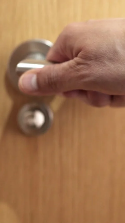 Opening a door Видео 335240900
