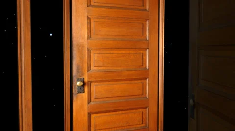 Opening doors, Loop Stock Footage 34253578