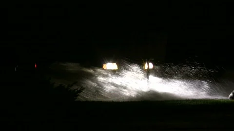 Opening a fire hydrant Stock-Footage 580370