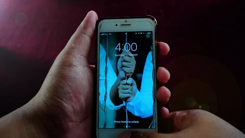 Opening Grab Application. Stock Footage 104815867