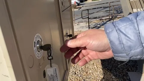 Opening the mailbox Video stock 123023216