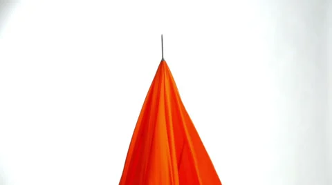 Opening orange umbrella Vídeos de archivo 35571393