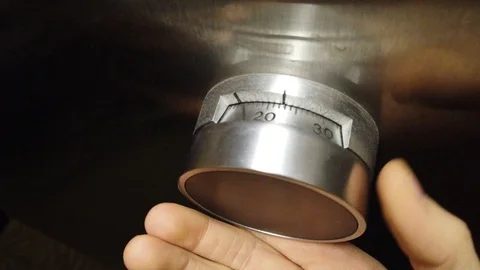 Opening the Vault 動画素材 124270652