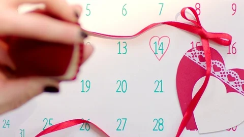 Openning of wedding ring gift box on Valentine's day Stock Footage 71572108