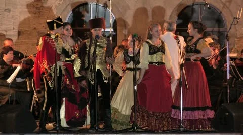 Opera singer with orchestra Stock-Footage 10717662