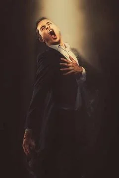 Opera singer performing. Image with a digital effects Opera singer perform... Stock-Fotos