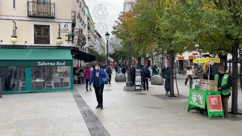 Opera Square, Subway Station Madrid 스톡 동영상 223406115
