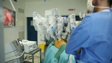 Operating with a medical robot Stock Footage 85894673