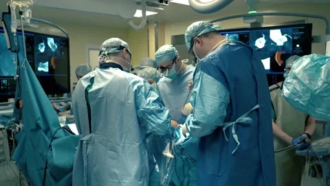 Operating room at the time of the operation. Vidéo 148097750