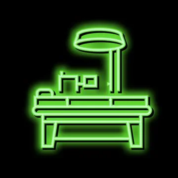 Operating table neon glow icon illustration Illustrazione stock