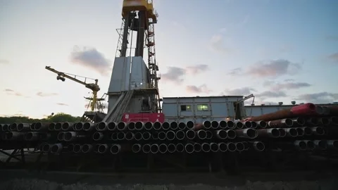 Operation of a drilling rig on an oil platform in the oil and gas industry. Stock Footage 154970902