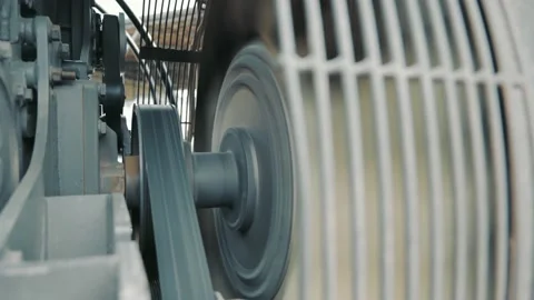 Operation of the internal combustion engine with active cooling by a large Stock-Footage 155345889