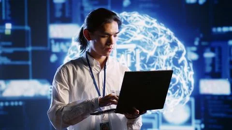 Operator maintenancing AI systems Foto stock