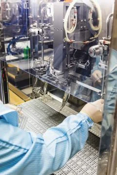 Operator work on infusion pharmaceutical industry Stock Photos