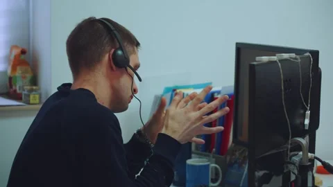 Operator's conversation, call center operator Stock Footage 296348061