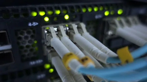 Optical server. Commutator. flashing lights. Optical fiber. 動画素材 85625605