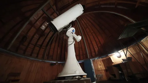 Optical telescope in the observatory tower Stock-Footage 253628003