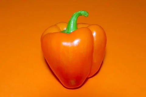 Orange bell pepper in the macro section 스톡 사진