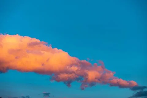 Orange clouds during sunset, Torres del Paine National Park, Chile Foto stock