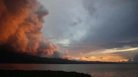 Orange clouds 스톡 사진