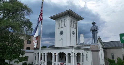 Orange County courthouse w/ storm backdrop Stock Footage 272333595