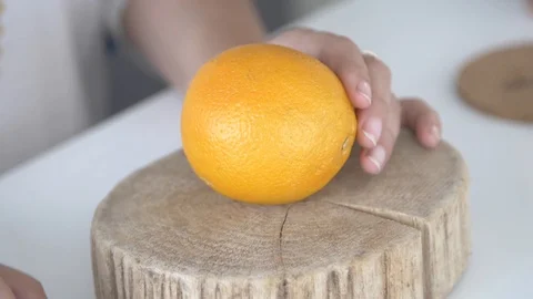 Orange Cutting Slow Motion Видео 93558533