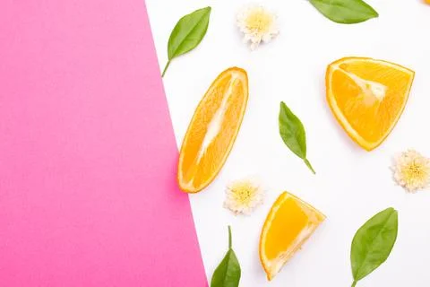 Orange fruit pattern composition. Summer healthy food background. Stockfoto's