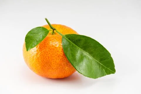 Orange with green leaf Foto stock