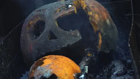 Orange halloween pumpkin Видео 221906528