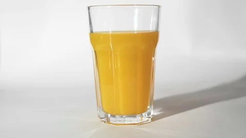 Orange Juice and Rolling Fruit 動画素材 70348361