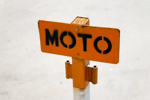 Orange note moto Stock Photos