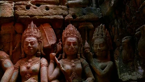 Orange statues shot Stock Footage 83146163