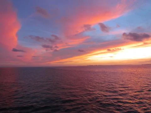 OrangeBlueOceanSunset1 Stock Photos