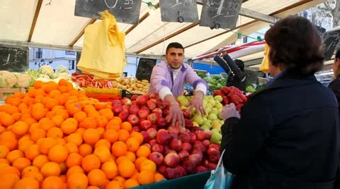 Oranges and apples Stock Footage 10877627
