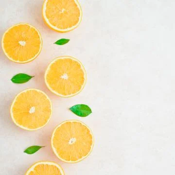 Oranges for making juice, pattern, on a blue background Fotos de archivo