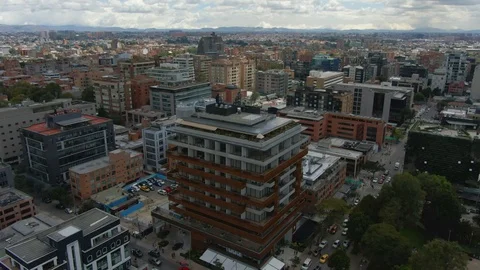 Orbit Camera Drone / Orbit a edificio Vidéo 129954201