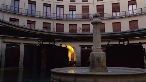Orbit slow motion of La Placa Redona water fountain, Valencia, Spain Stock-Footage 297267678