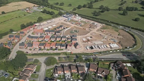 Orbit view, new Build housing development plot of land, Crewe, Cheshire, En.. Vídeos de archivo 283358078