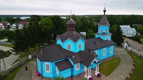 Orbital Drone Over Blue Orthodox Church, Poland 库存影片 332952431