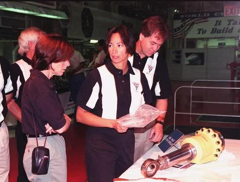 In the Orbiter Processing Facility, 1998 astronaut candidates (ASCAN) Barba.. Stock Photos